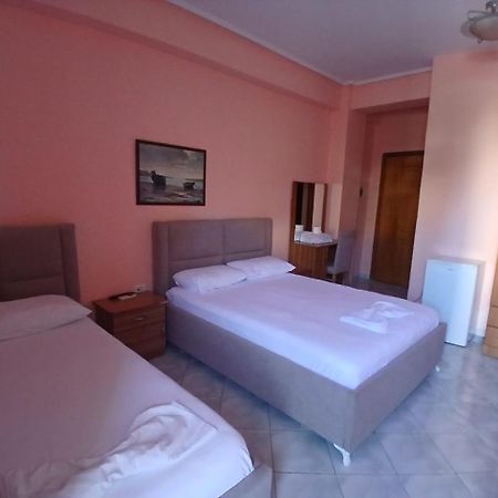 Hotel Rossi Vlorë Εξωτερικό φωτογραφία