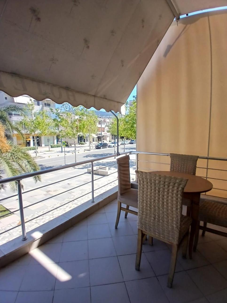 Hotel Rossi Vlorë Εξωτερικό φωτογραφία
