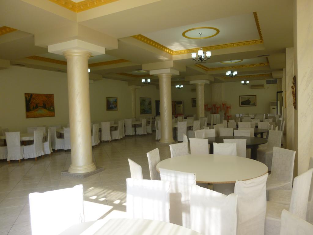 Hotel Rossi Vlorë Εξωτερικό φωτογραφία
